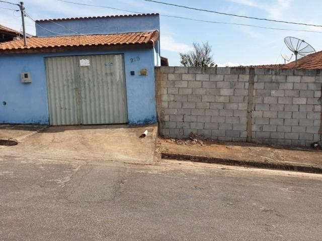#1517 - Casa para Venda em Pouso Alegre - MG