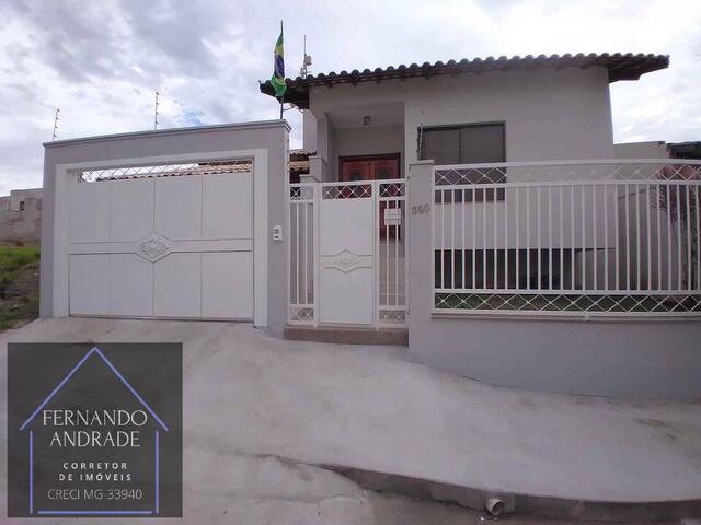 #2036 - Casa para Venda em Pouso Alegre - MG - 1