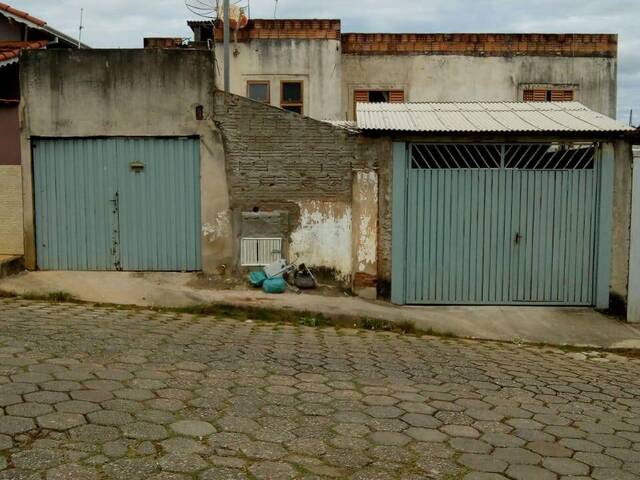 #2064 - Casa para Venda em Santa Rita do Sapucaí - MG - 1