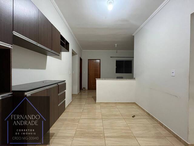 #2570 - Apartamento para Venda em Pouso Alegre - MG - 3