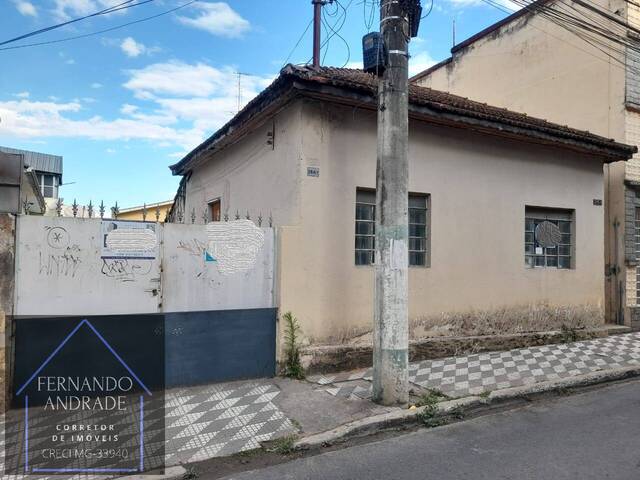 #2704 - Casa para Venda em Pouso Alegre - MG - 1