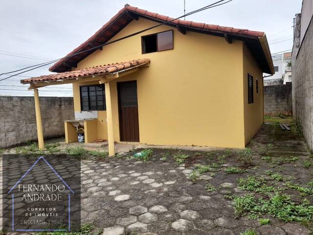 #2765 - Casa para Venda em Pouso Alegre - MG
