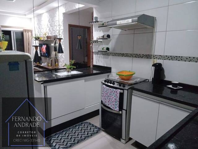 #2769 - Apartamento para Venda em Pouso Alegre - MG - 2