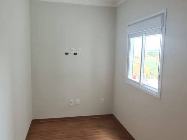 Apartamento para Venda em Pouso Alegre - 5