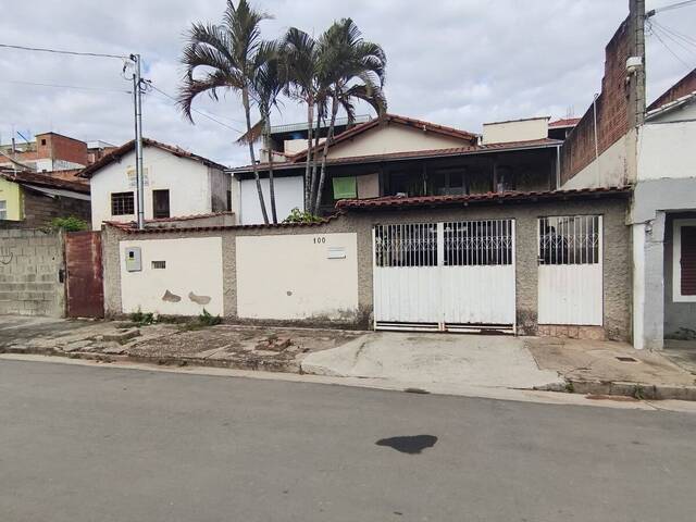 #3126 - Casa para Venda em Pouso Alegre - MG - 1