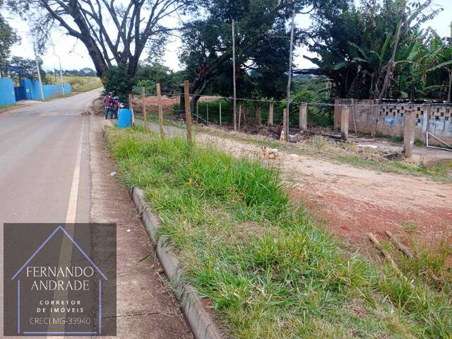 #3252 - Área para Venda em Pouso Alegre - MG - 2