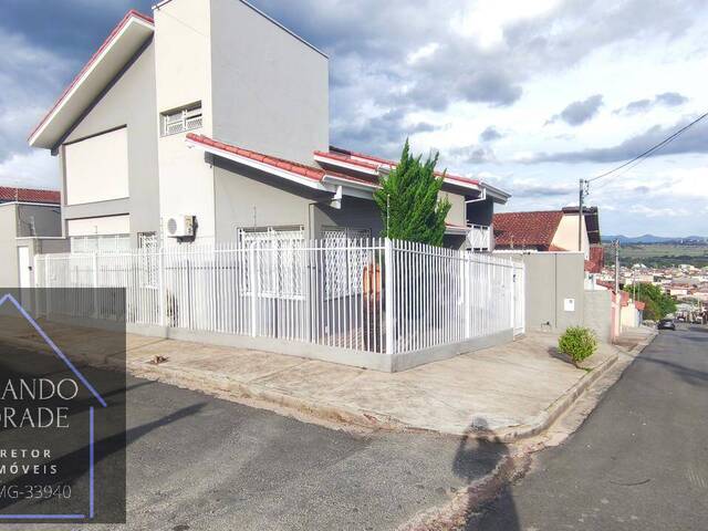 #3256 - Casa para Venda em Pouso Alegre - MG